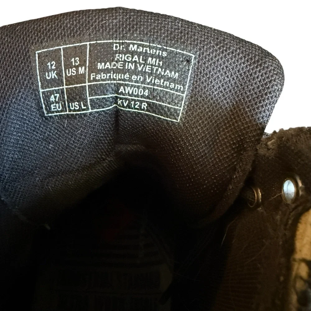 Dr. Martens preloved used